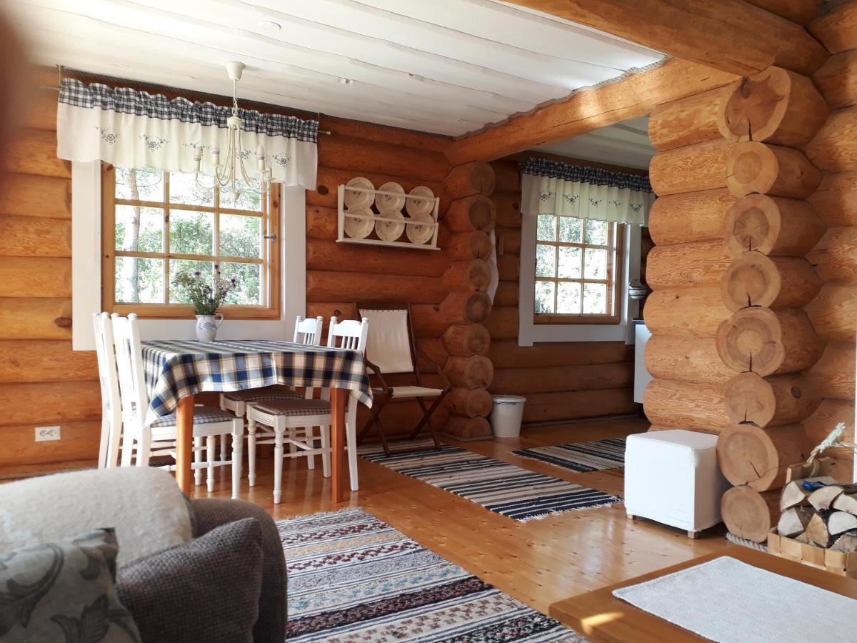 Paehkli Seaside Cottage With Cozy Outdoor Patio Koiguste Eksteriør bilde